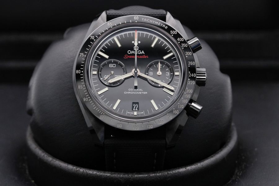 Omega Speedmaster Dark Side of the Moon 311.92.44.51.01.003